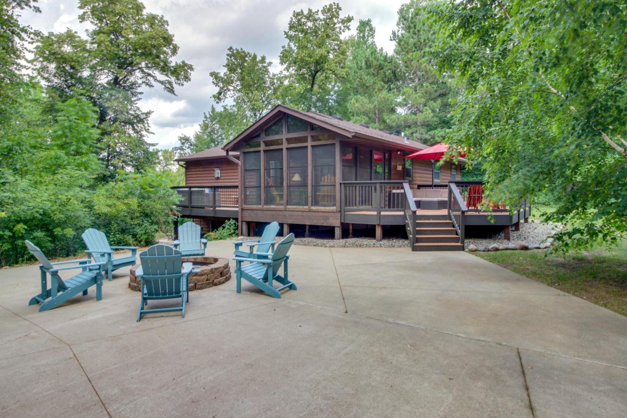 Beautiful Breezy Point Home With Beach And Dock! Pequot Lakes 外观 照片